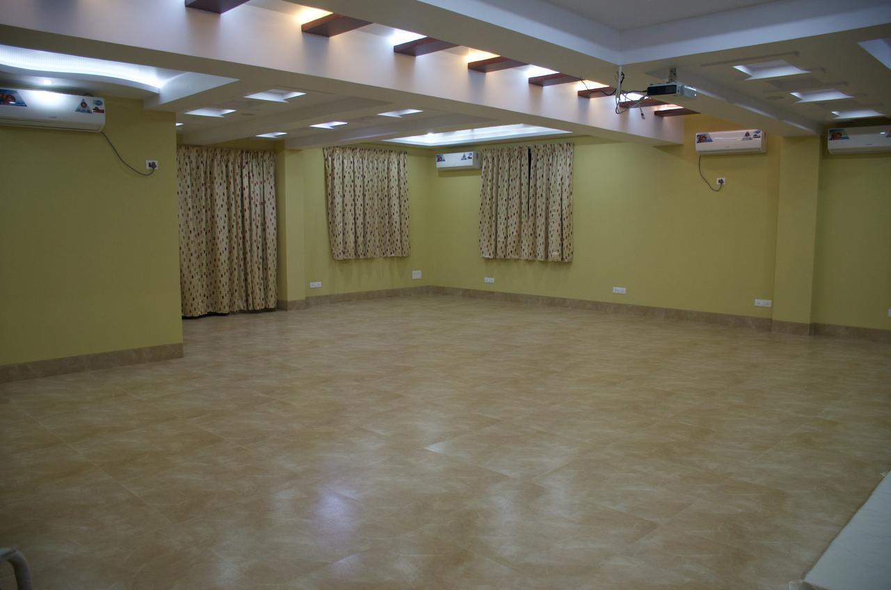 Hira Laxmi Residency Hotel Alībāg Esterno foto