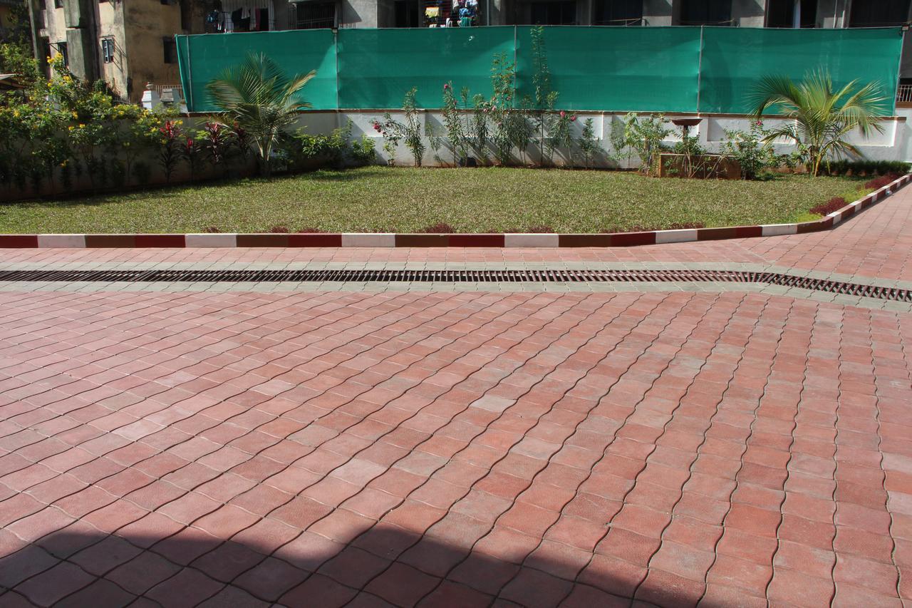 Hira Laxmi Residency Hotel Alībāg Esterno foto